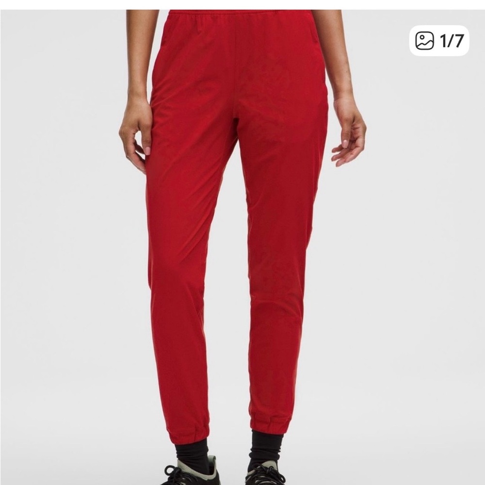 Lululemon Athletica NWT Women's Bold Red Joggers-Adapted state regular length